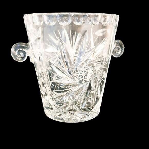 Vintage American Cut Crystal Ice Bucket with Handles & Pinwheel Design - Picture 2 of 5